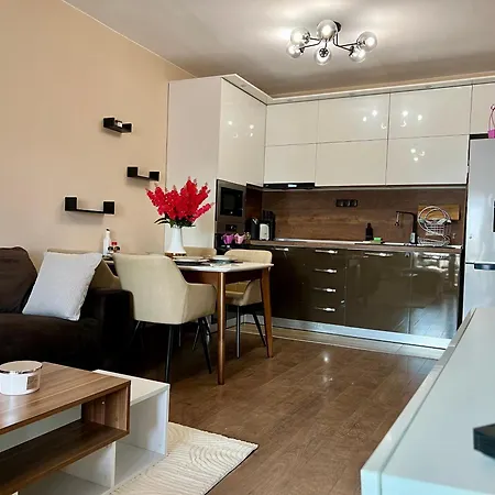 Urban Nest - Near Center And Bus Station Daire *