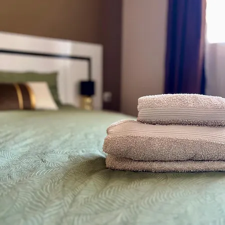 Appartement Urban Nest - Near Center And Bus Station Varna